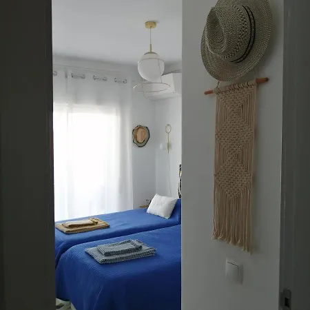Vue Sur Et Pieds Dans L'eau! Appartement Portimão