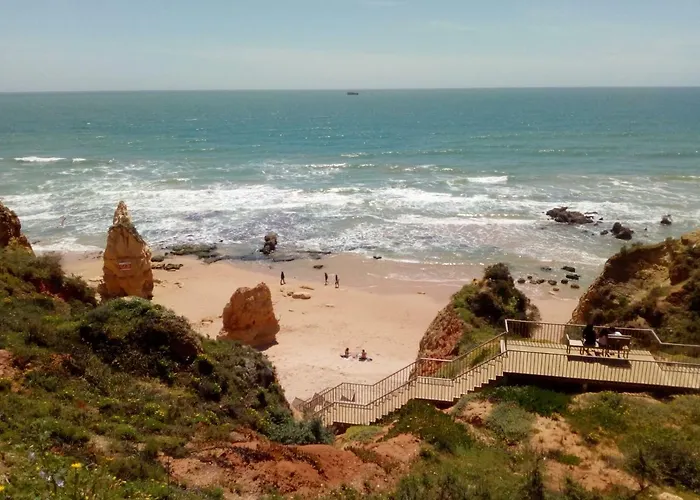 Vue Sur Et Pieds Dans L'eau!