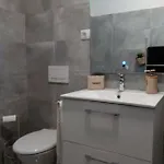 Vue Sur Et Pieds Dans L'eau! Portimão