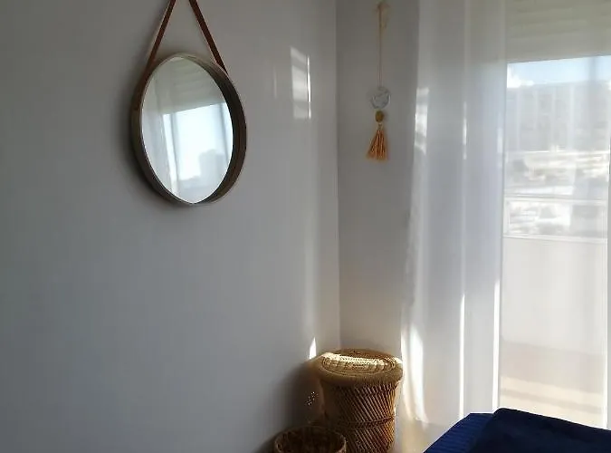 Vue Sur Et Pieds Dans L'eau! Appartement Portimão