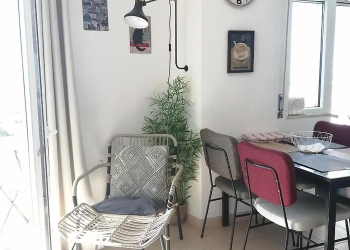 Appartement Vue Sur Et Pieds Dans L'eau!